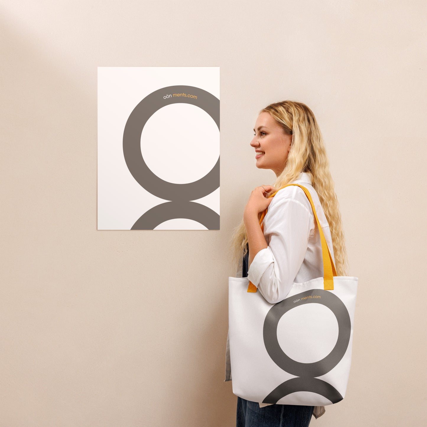 Tote bag